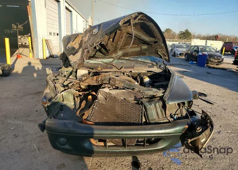 1999 Dodge Dakota z USA, uszkodzony, nr VIN 1B7GL22X3XS161324